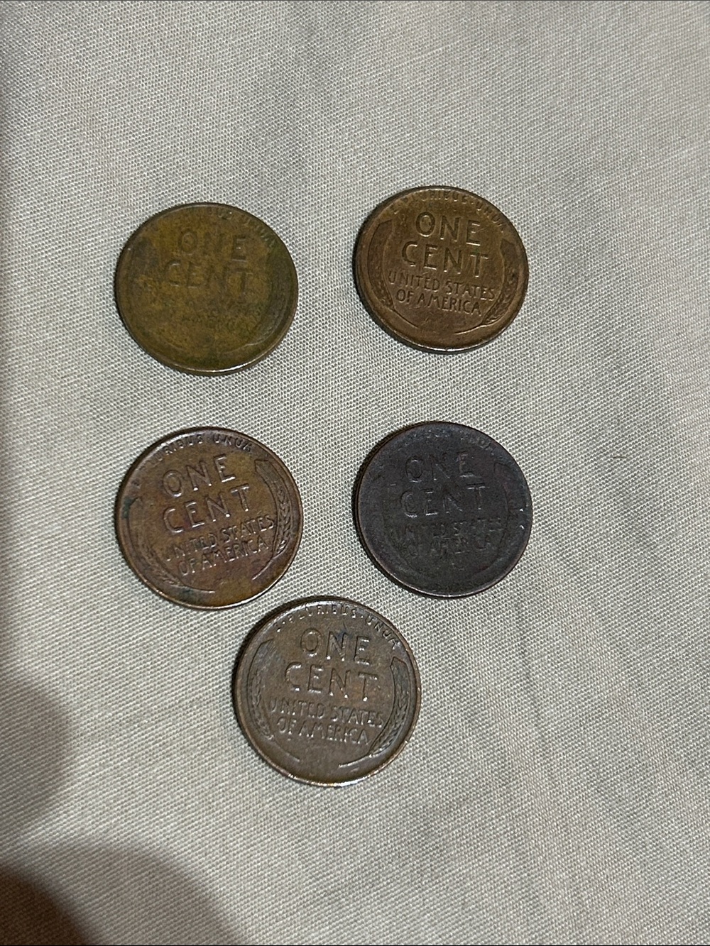 Vintage One Cent Wheat Pennies - Assorted Copper Tones
